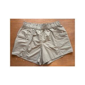 Free People Movement Olive Green Athletic Shorts M Elastic Waist Lightweight